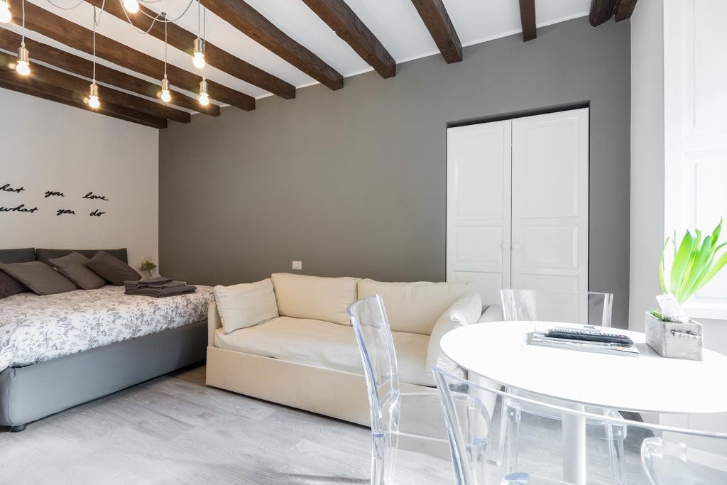 Milano Apartments Porta Genova Ngoại thất bức ảnh