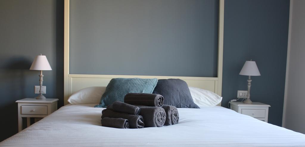 Milano Apartments Porta Genova Ngoại thất bức ảnh