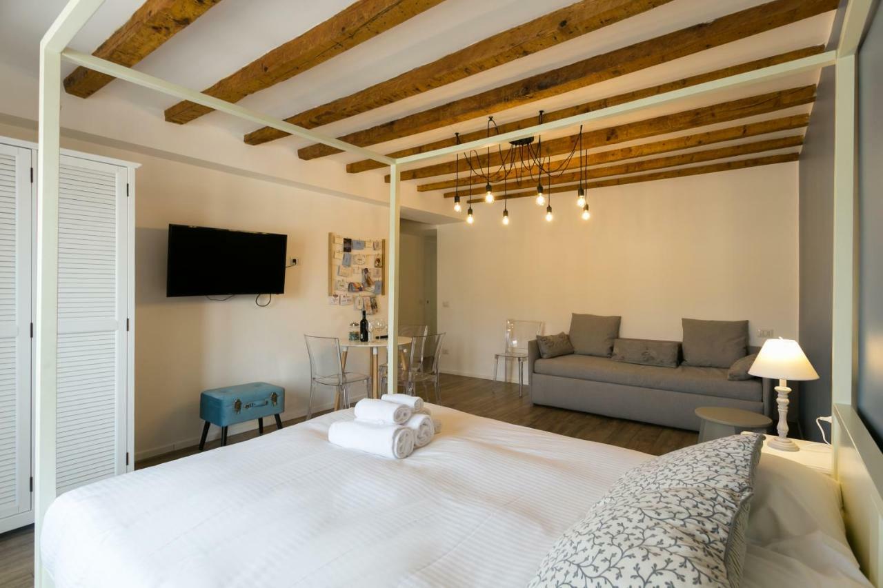 Milano Apartments Porta Genova Ngoại thất bức ảnh